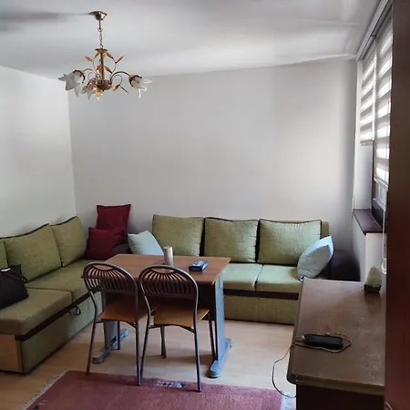Lana Cozy דירה *